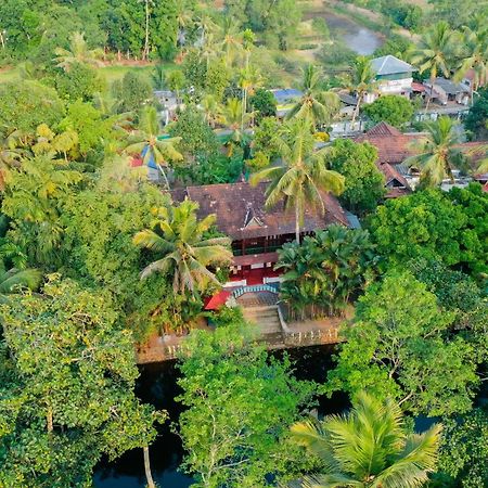 Garggi Backwater Retreat Hotel Kottajam Kültér fotó